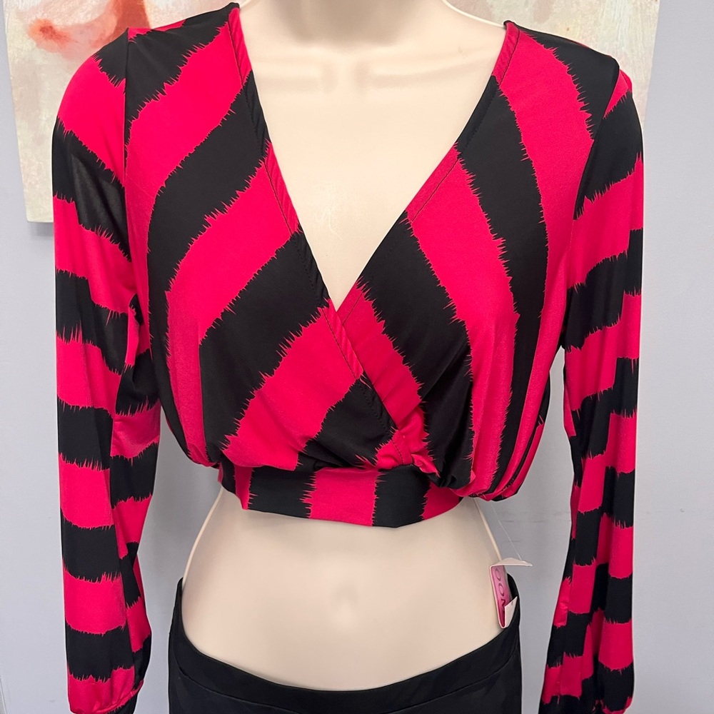 Stylish Black and Pink Women's Top